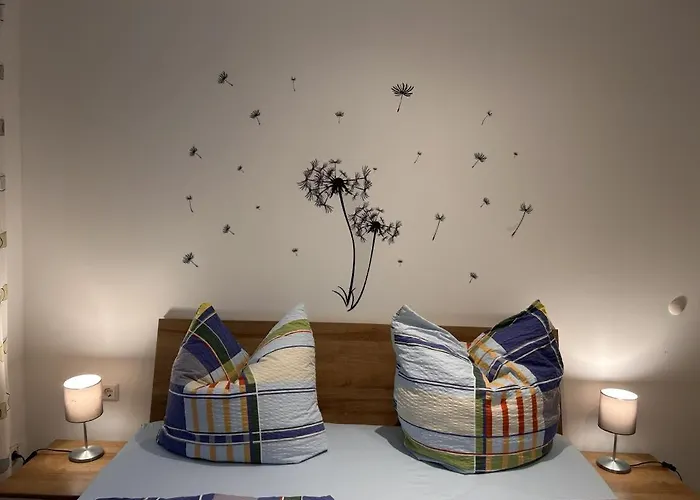 Neu! Hofblick * Weilbourg